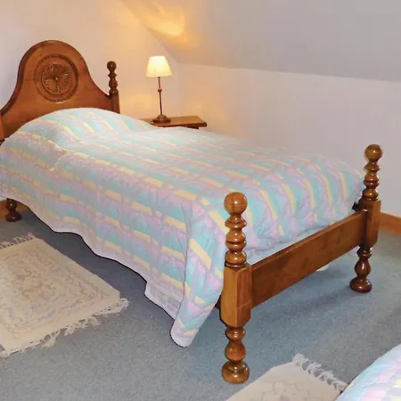 Dom wakacyjny 2 Bedroom Awesome In Morsalines