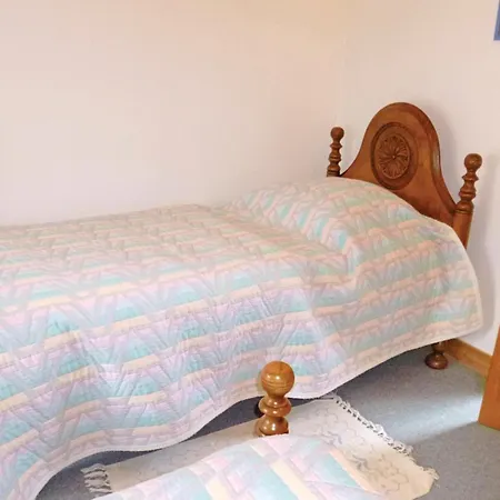 2 Bedroom Amazing Home In Morsalines *