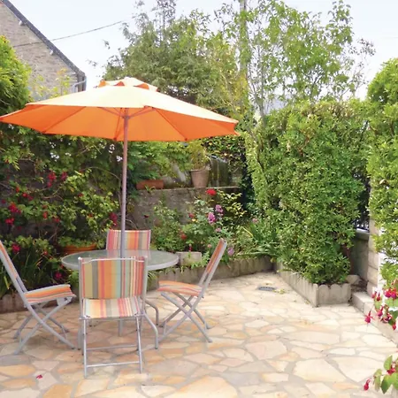 Сasa de vacaciones 2 Bedroom Awesome In Morsalines