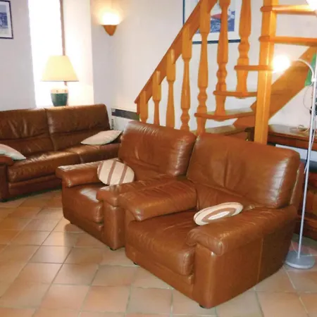 2 Bedroom Amazing Home In Morsalines