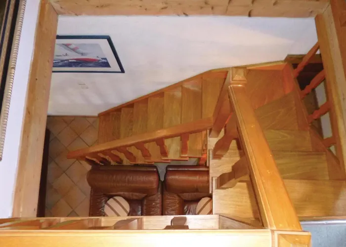 2 Bedroom Awesome In *