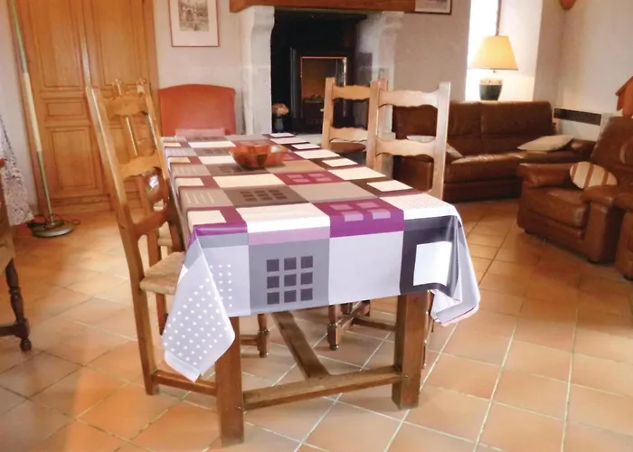 2 Bedroom Awesome In *